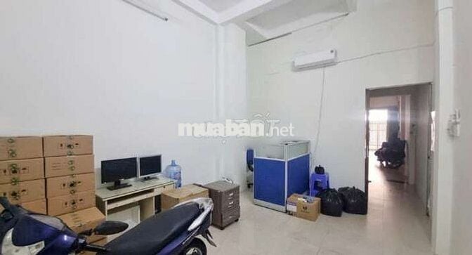 Cho thuê nhà MBKD (4x18) có 1p + sẳn máy lạnh