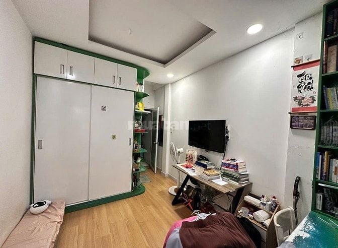 Cho thuê nhà hẻm 676/ Võ Văn Kiệt p1q5