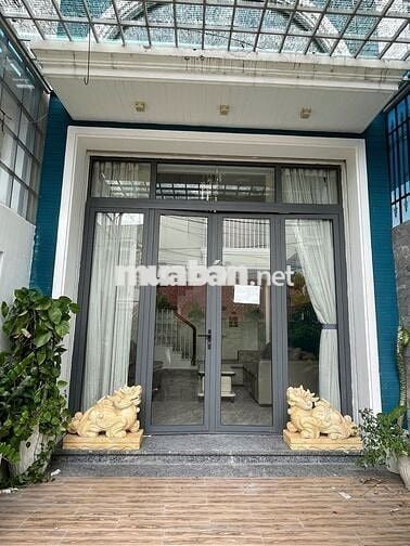 CHO THUÊ CHDV FULL NỘI THẤT – QUẬN 4 - 8 PHÒNG MỚI ĐẸP
