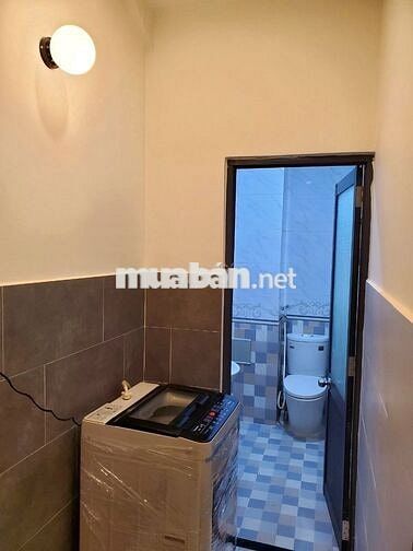 Tòa Căn hộ lớn 4 tầng dt 123m2, dòng tiền 40tr / th. Điện Biên Phủ