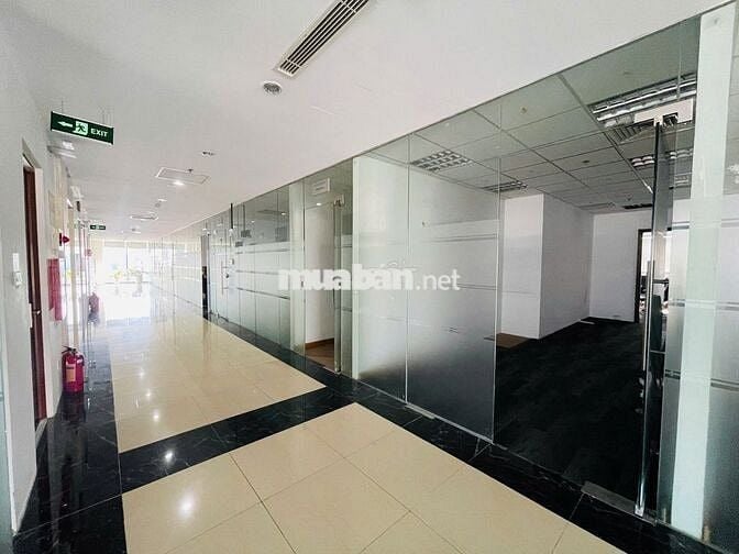 Cho thuê văn phòng Cầu Giấy 359m2 giá rẻ tại 82 Duy Tân. LH Chỉnh Chủ