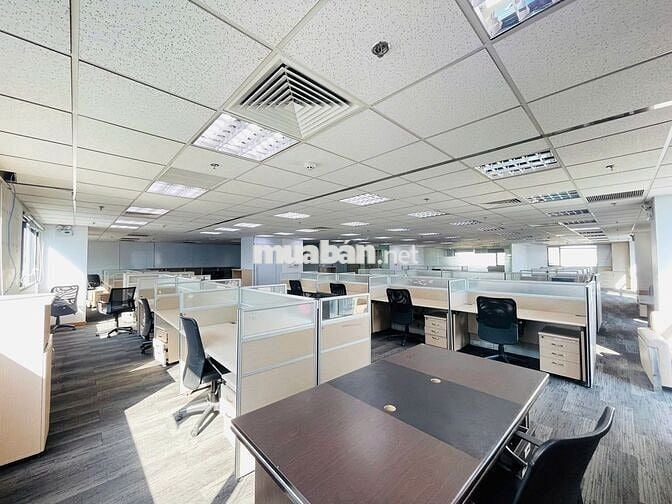 Cho thuê văn phòng Cầu Giấy 231m2 giá tốt tại 82 Duy Tân (Sang Xịn)
