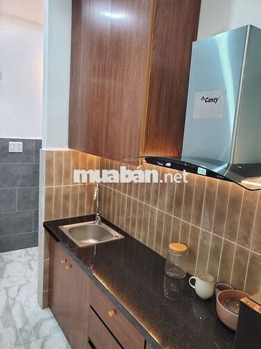 Tòa Căn hộ lớn 4 tầng dt 123m2, dòng tiền 40tr / th. Điện Biên Phủ