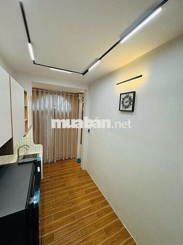 HẺM XE HƠI KHU VIP BT HOA HỒNG 50 TRIỆU