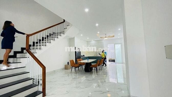 Bán nhà 5x21m Mekong City Bình Minh  sổ riêng, giá 2.8 tỷ, nhà ở liền