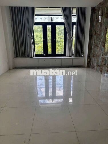 NHÀ MỚI XÂY 4X16M 1 TRỆT 2 LẦU 3PN GIÁ TỐT