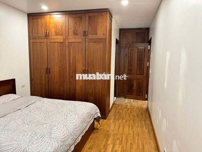 Hot - Vào luôn Golden Palace  Mễ Trì 128m2 3PN giá 21tr/th full đồ đẹp