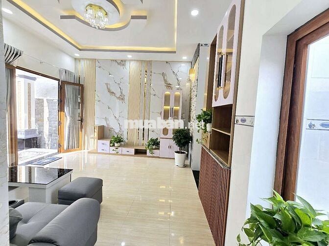 9 CHỦ BÁN NHÀ MÁI THÁI THUỘC PHÚ NHUẬN SIÊU ĐẸP GIÁ TỐT