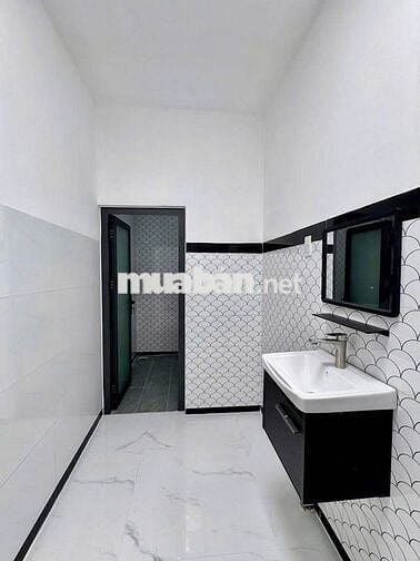 NHÀ CẤP 4 HOÀN THIỆN NẰM NGAY TRUNG TÂM PHƯỜNG TÂN TRIỀU !!