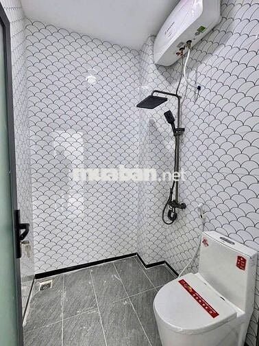 NHÀ CẤP 4 HOÀN THIỆN NẰM NGAY TRUNG TÂM PHƯỜNG TÂN TRIỀU !!