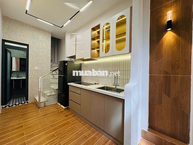 HẺM XE HƠI KHU VIP BT HOA HỒNG 50 TRIỆU