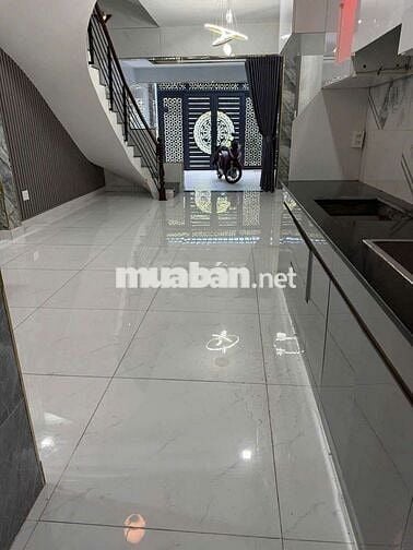 NHÀ MỚI XÂY 4X16M 1 TRỆT 2 LẦU 3PN GIÁ TỐT