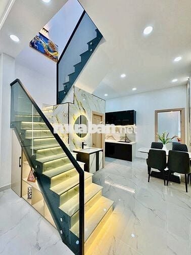 Nhà bán 36m², 3PN Nguyễn Công Hoan, PN. Chỉ 4.25 Tỷ (TL) , sổ riêng