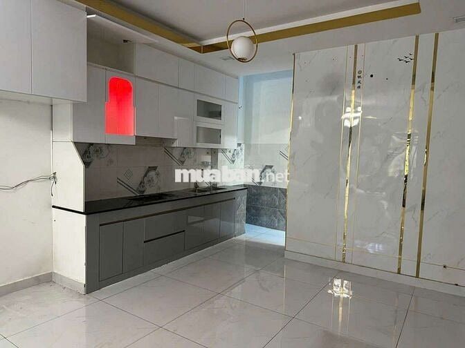 NHÀ MỚI XÂY 4X16M 1 TRỆT 2 LẦU 3PN GIÁ TỐT