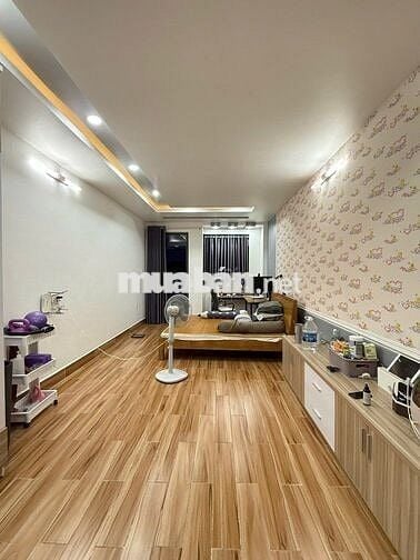 Nhà 52m2, 5 tầng 4PN, Phan Đăng Lưu Phú Nhuận, dọn ở ngay, xe hơi nhỏ