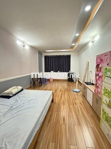 Nhà 52m2, 5 tầng 4PN, Phan Đăng Lưu Phú Nhuận, dọn ở ngay, xe hơi nhỏ