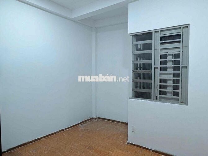 nhà phố hiệp thành quận 12. nhà 1 trẹt 2 lầu. đường nhựa