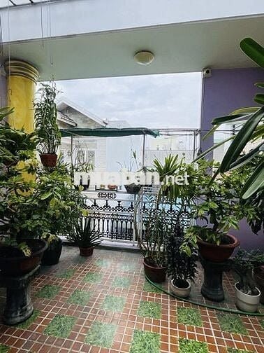 Nhà 70m2 (5x14m), 3 tầng 4PN, Hoàng Hoa Thám Phú Nhuận, hẻm xe hơi