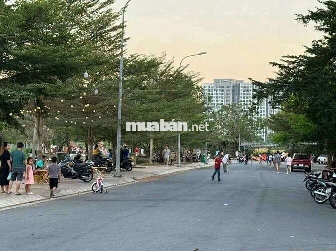 Lô đất biệt thự đẹp 15m x 25m. Góc 2MT Khu Biệt Thự 1/ Lê Thị Riêng