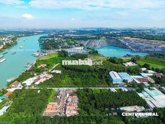 Em đang còn vài lô đất mặt tiền đường ven sông ngay Phường Tân Triều