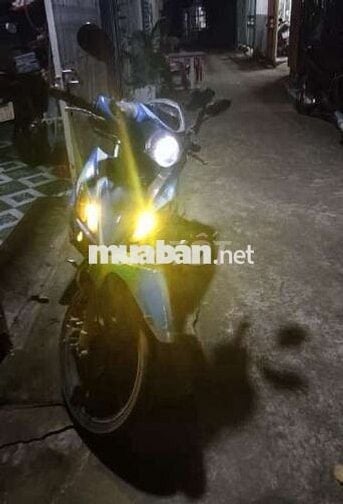 Axelo 125 côn tay, cần tìm chủ mới cho em ấy.