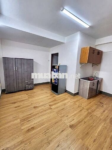 CÁCH CẦU CHÀ VÀ 200M- CHDV 9 PHÒNG - DOANH THU 40TR/THÁNG- 83M2 5 TẦNG