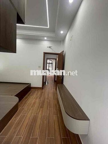 Nhà Đẹp 4 Tầng — Hẻm Nhựa 7m Gần Liên Khu 4-5 TKTQ (4m x 13m)
