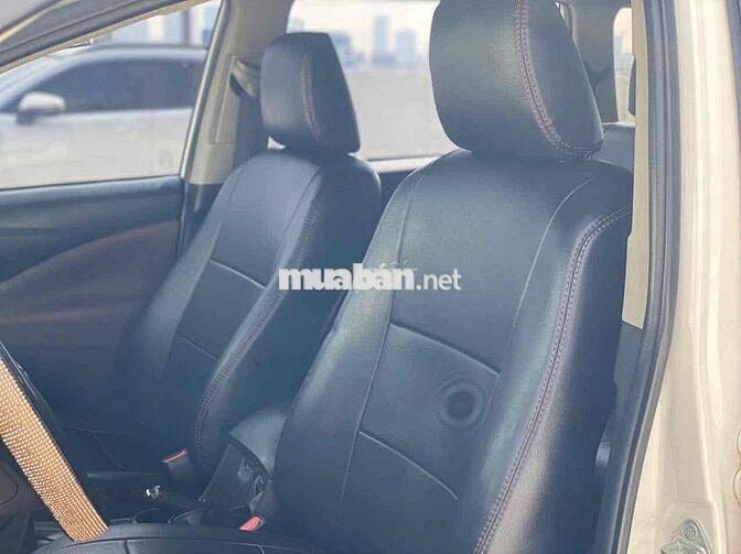 Toyota Innova 2022 E 2.0 MT - 7c Số sàn HÃNG