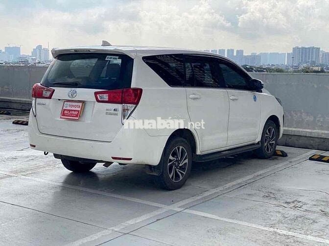 Toyota Innova 2022 E 2.0 MT - 7c Số sàn HÃNG