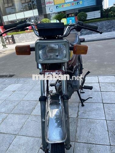 E bán 14 triệu có fix. Win honda 100 máy cực chất