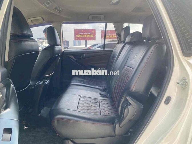 Toyota Innova 2022 E 2.0 MT - 7c Số sàn HÃNG
