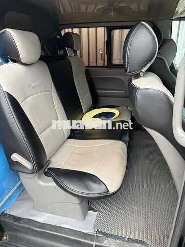 Hyundai Starex Van máy dầu số tự động