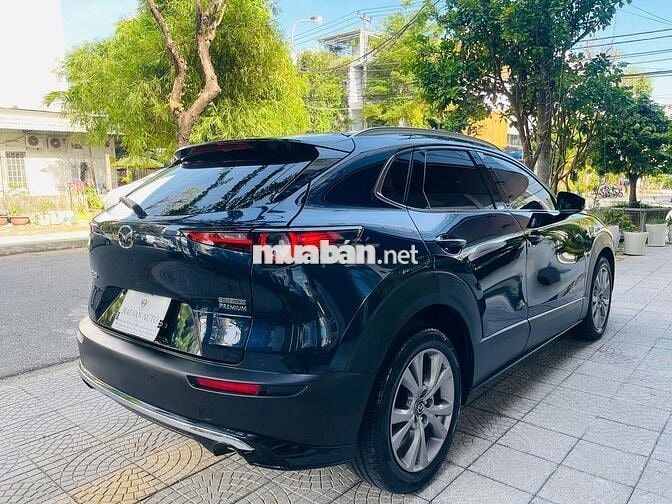 Mazda CX-30 2022 Premium 2.0 AT - 30000 km