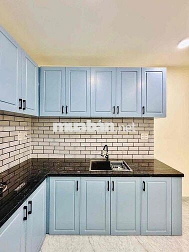 Nhà hẽm xe hơi dtsd 200m2, 5phòng ngủ .tiện làm cty, chdv,kd online