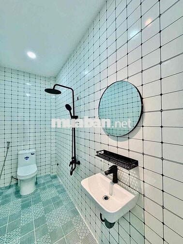 Nhà hẽm xe hơi dtsd 200m2, 5phòng ngủ .tiện làm cty, chdv,kd online
