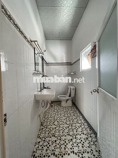 Phòng 40m2 đường Trần Xuân soạn phường Tân Hưng