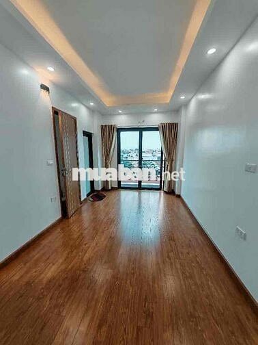 Nhà Hoàng Liên ở ngay - 32m2 - 6 tầng thang máy, ô tô đỗ