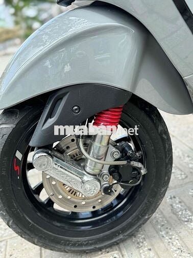 Vespa Sprint Abs lướt siêu đẹp