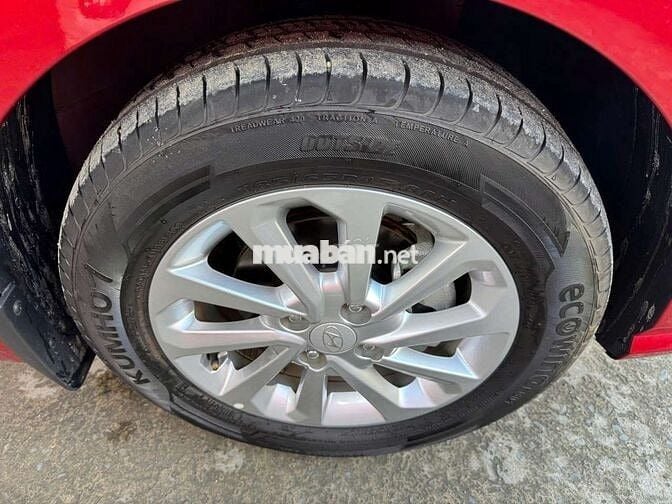 Hyundai Accent 2022 STD 1.4AT,màu đỏ, 6.000 km