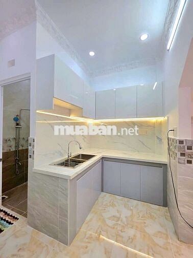 hàng đẹp lại về a chị e oi. còn chờ gì nữa mà kg xuống tiền ngay ạ.