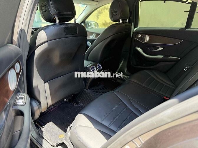 Mercedes Benz C Class 2020 C200 Exclusive  - 43000