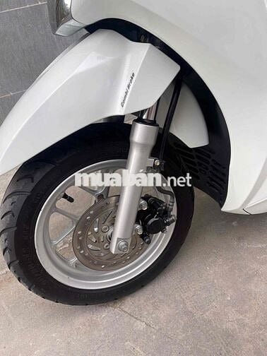 Lead đời 2018 màu trắng xe đẹp máy zin êm chỉ 21tr