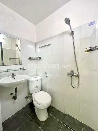 PHÒNG MỚI FULL TIỆN NGHI GẦN CÔNG VIÊN GIA ĐỊNH