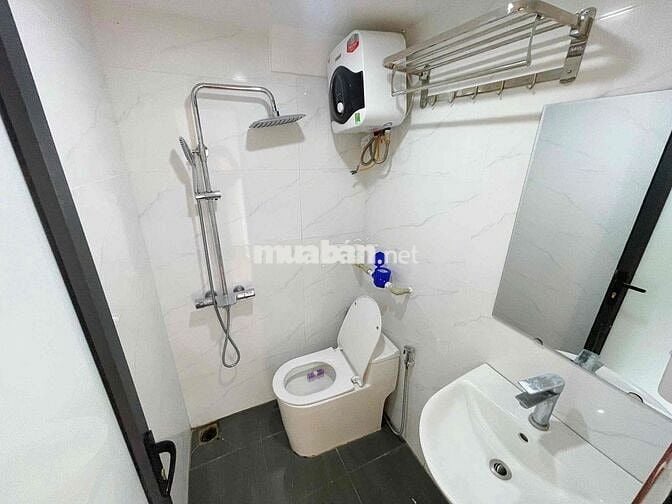 144 Phùng Khoang - Ccmn full đồ cao cấp -1/1 ở được - ngay đường LTV