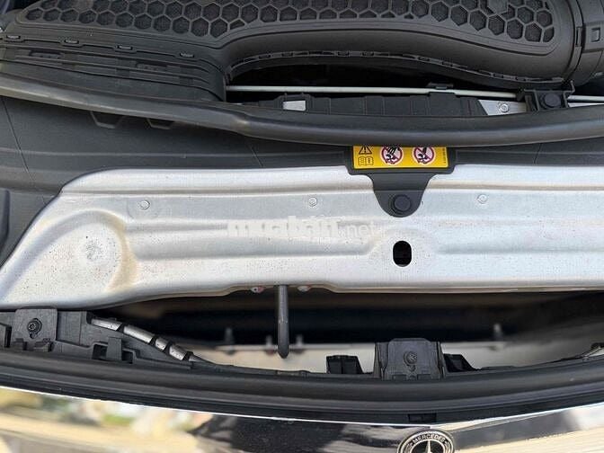 Mercedes Benz C Class 2020 C200 Exclusive  - 43000
