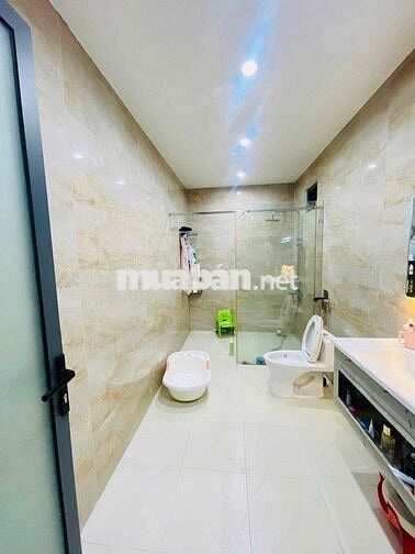 HẠ GIÁ BÁN NHANH NHÀ LẦU NGANG 6M CỰC ĐẸP TẠI PHÚ LỢI, THỦ DẦU MỘT
