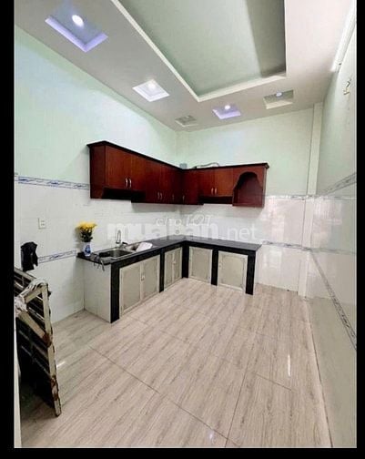 Nhà hẻm xe tải 1 sẹc, đường Chiến Lược, Bình Tân, gần khu Tên Lửa