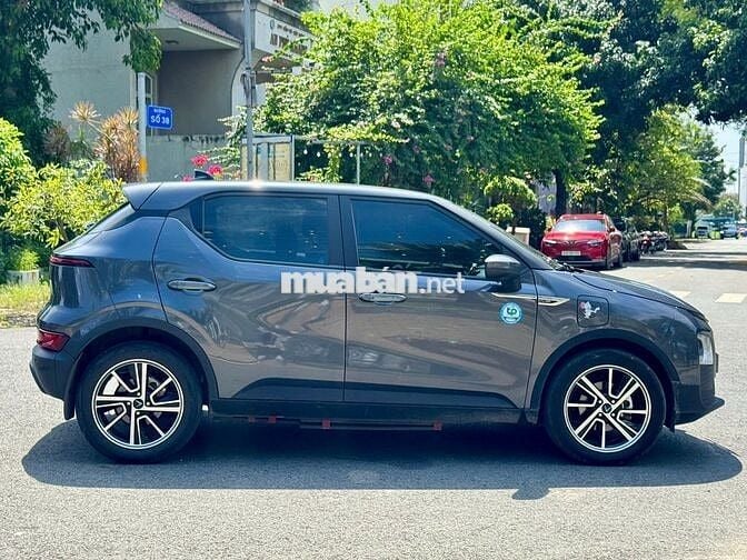 VinFast VF5 Plus 2024 - Màu xám - 3v3km - Mua pin
