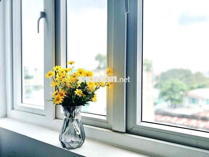 Cho Thuê Studio Giáp Q10 , Tách Bếp Máy Giặt Riêng , Gần Q10-3 Full NT
