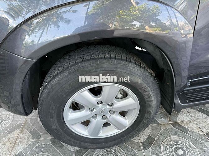 Toyota Fortuner máy dầu biển số 8888